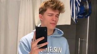 全娱乐圈读我心吃瓜,揭秘明星背后的吃瓜故事